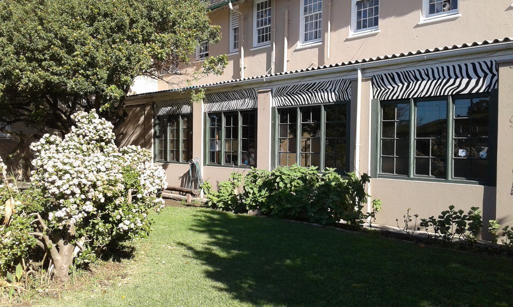 Riverlodge Backpackers Cape Town Exterior photo